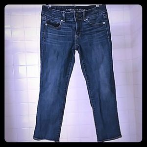 American Eagle capris